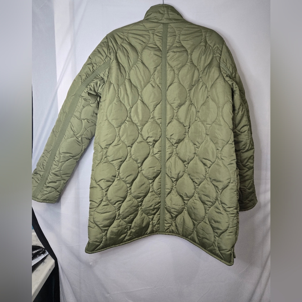 J. Crew Olive Green Quilted Puffer Coat - Picture 3 of 8